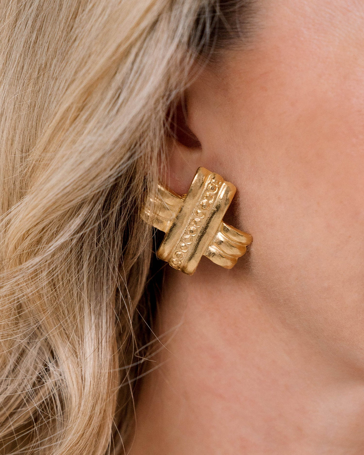 Large Clad X Studs