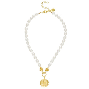 Oyster Plate Pearl Necklace