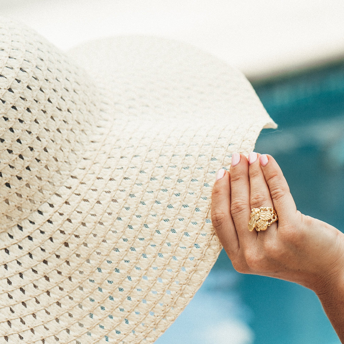 Honey Bee Ring