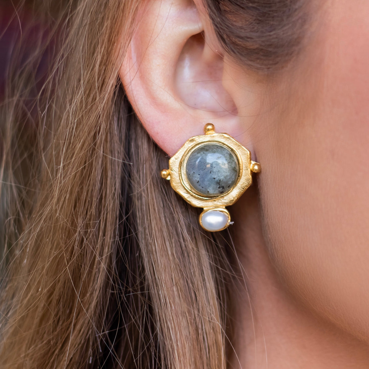 Labradorite + Post Back