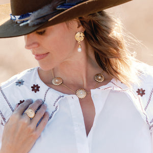 Connie Pearl Dainty Necklace