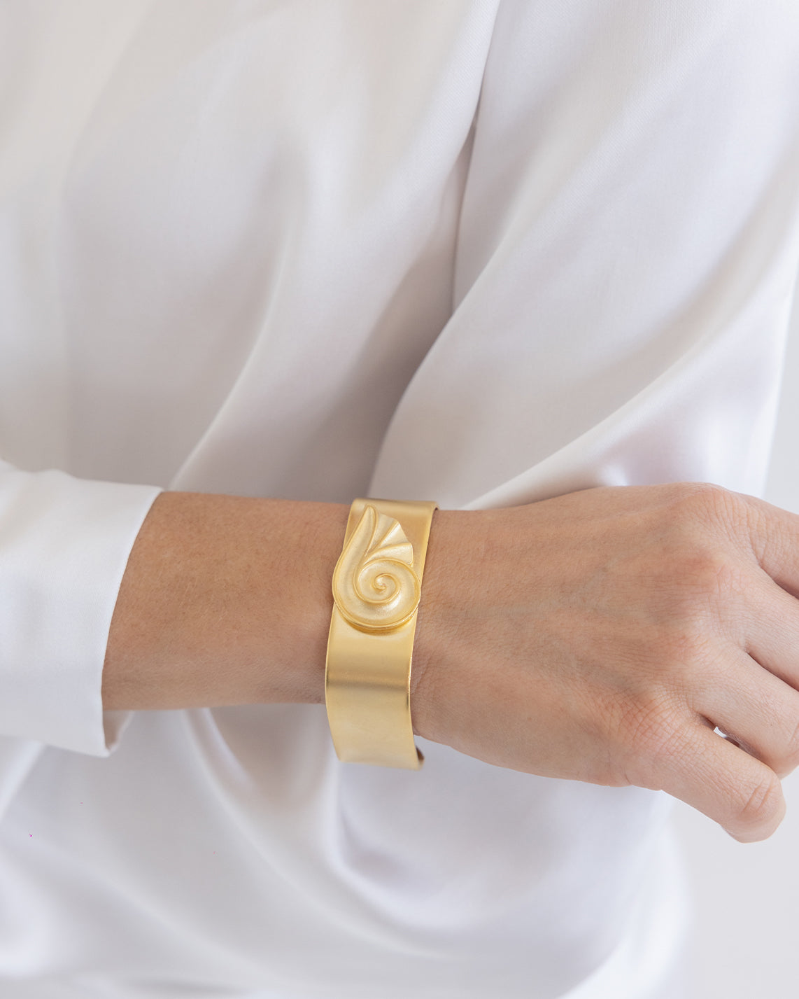 Nautilus Cuff