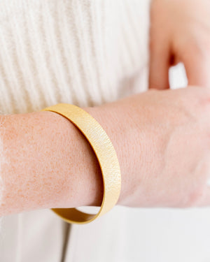 Textured Bangle Bracelet